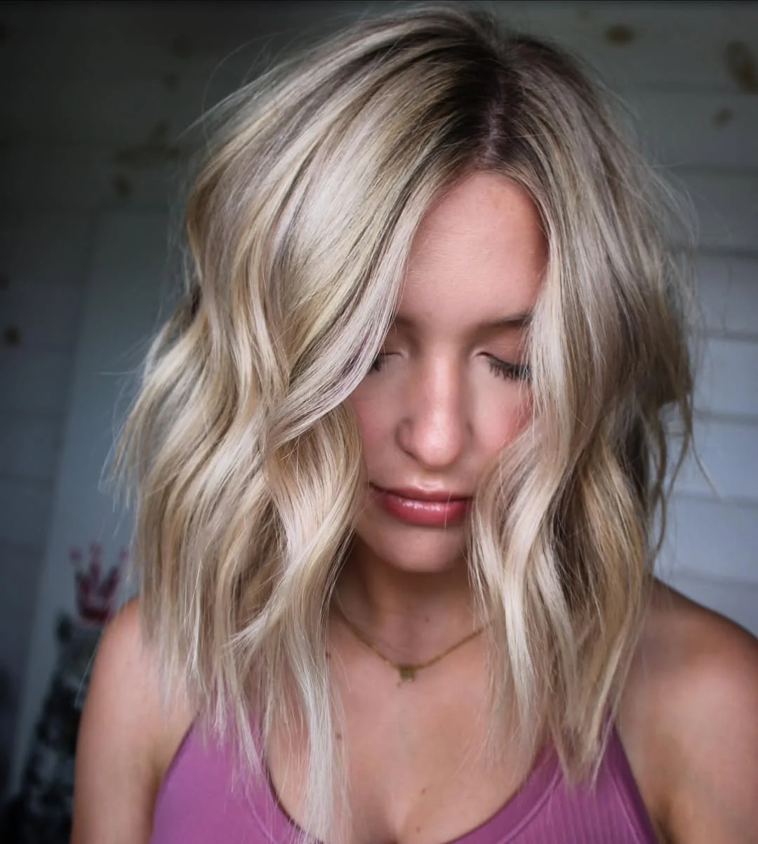 chic summer haircut 2026 Bright Blonde Lob With Soft Rooted Dimension