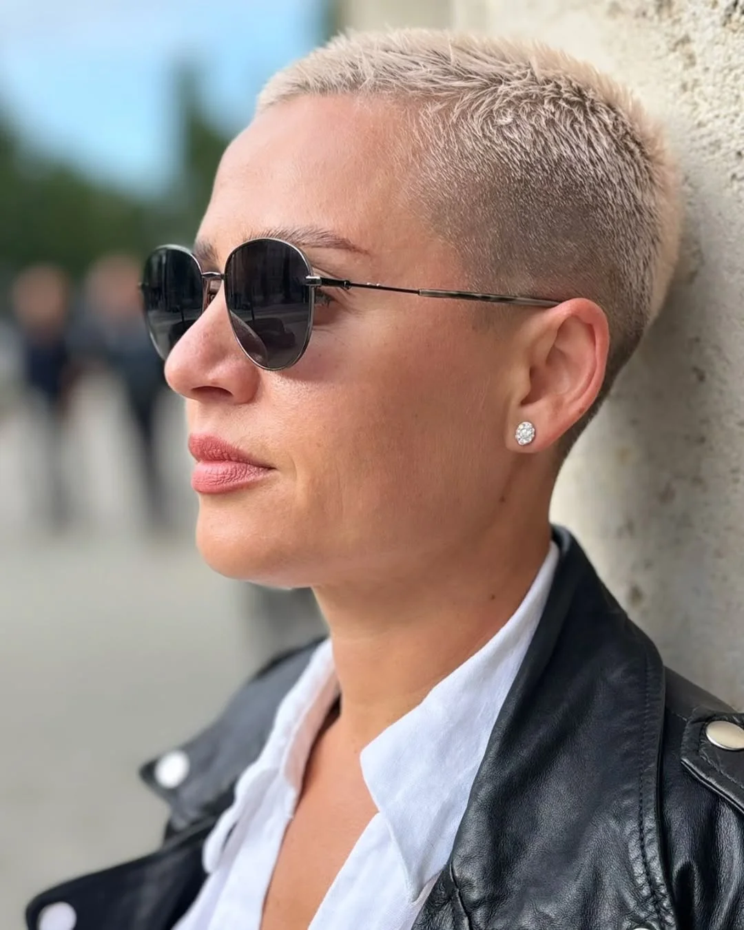 cute summer short haircuts 2026 Platinum Buzz Cut With A Clean Summer Edge