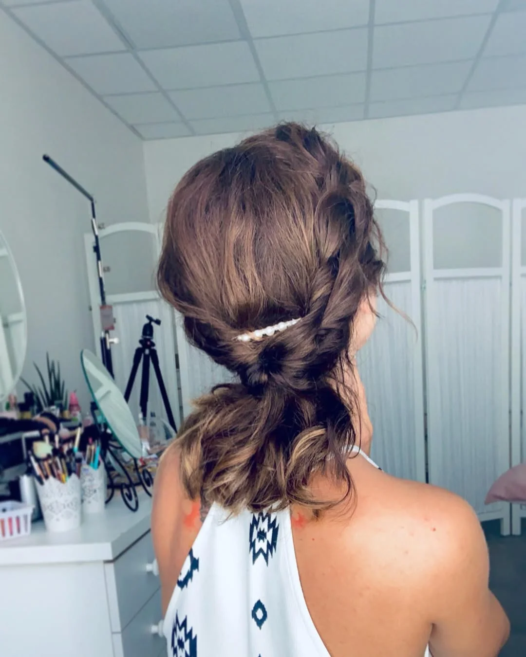 easy summer hairstyles ideas 2026 Textured Low Ponytail With Soft Summer Volume
