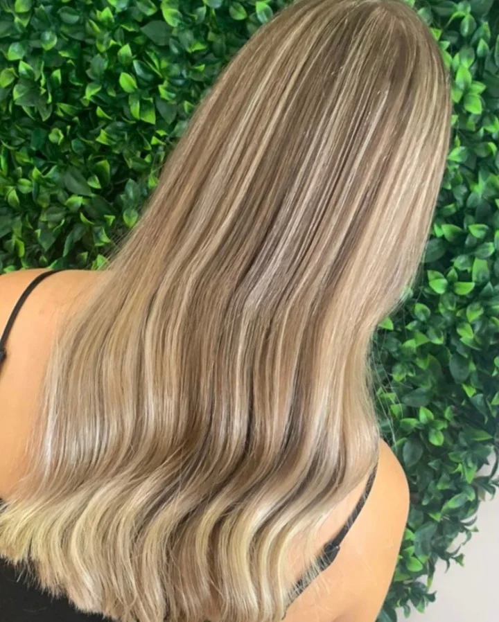 effortless summer easy hairstyle 2026 Straight Beige Blonde With Soft Flipped Ends