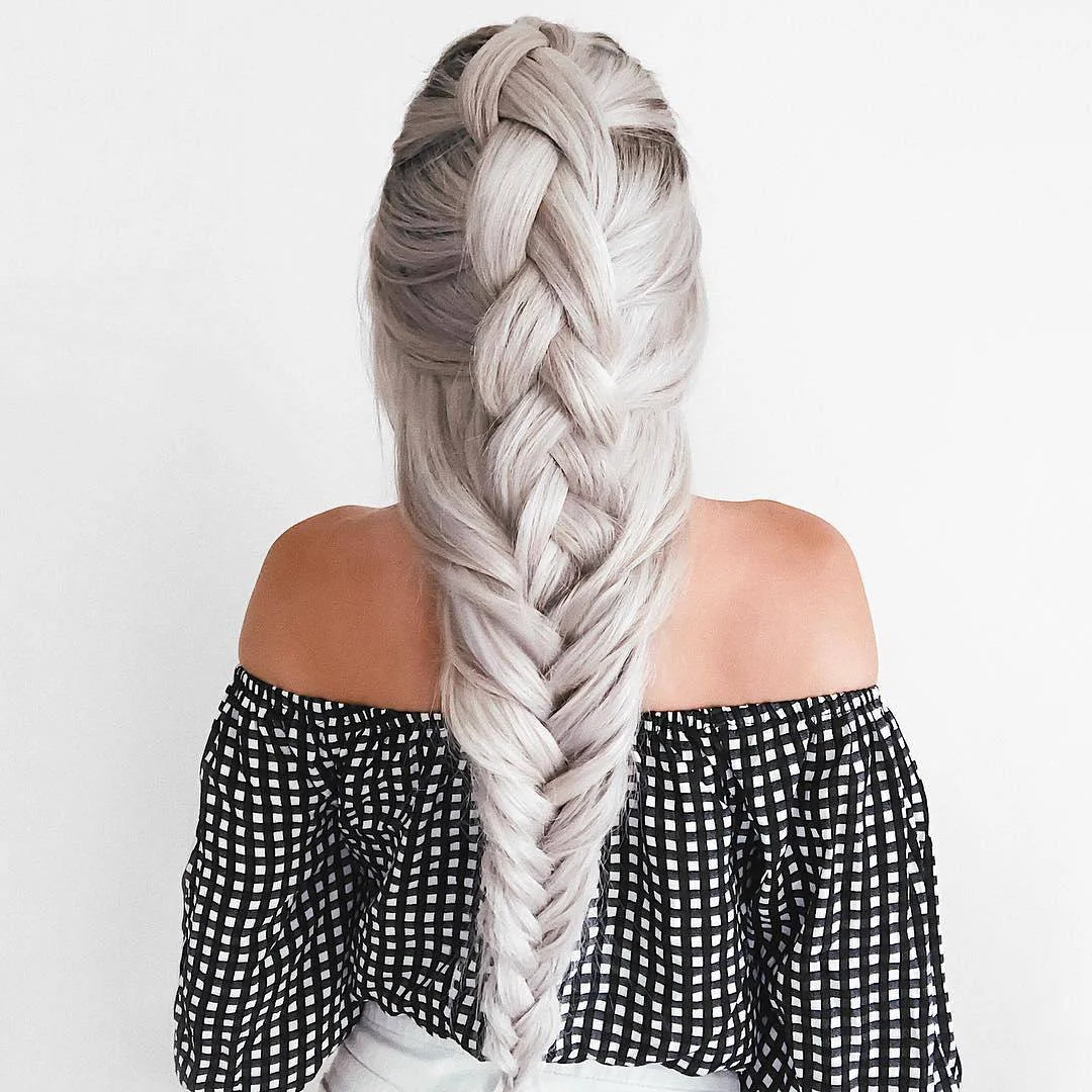effortless summer easy hairstyle 2026 Platinum Fishtail Braid With Soft Volume