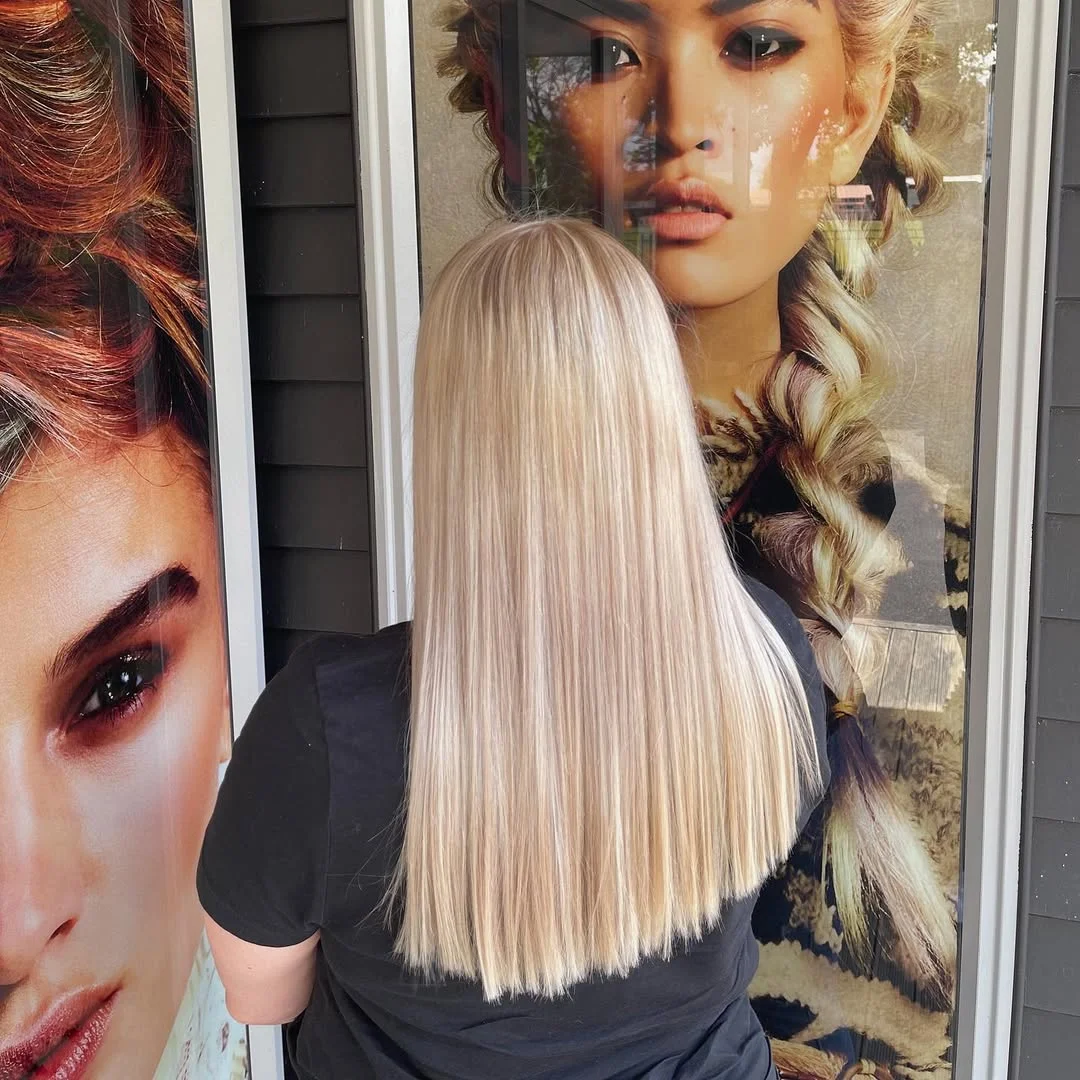 golden summer honey blonde hair color 2026 Platinum Honey Silk With Barely-There Dimension