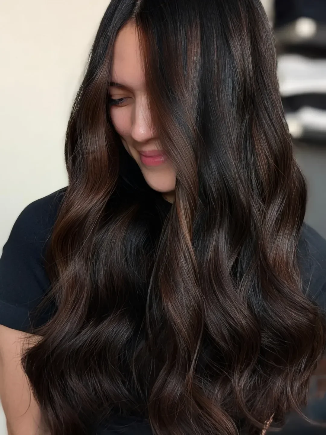 low maintenance summer hair color for brunettes Deep Mocha Brunette With Soft Cinnamon Ribbons