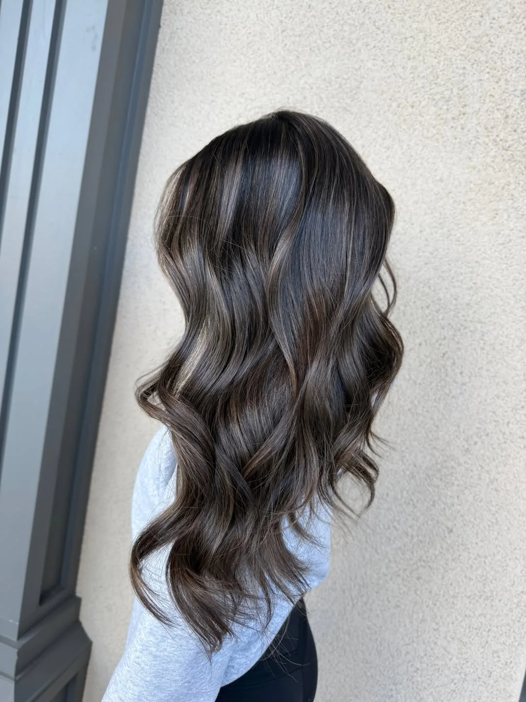 low maintenance summer hair color for brunettes Smoky Brunette Lob With Cool Dimension