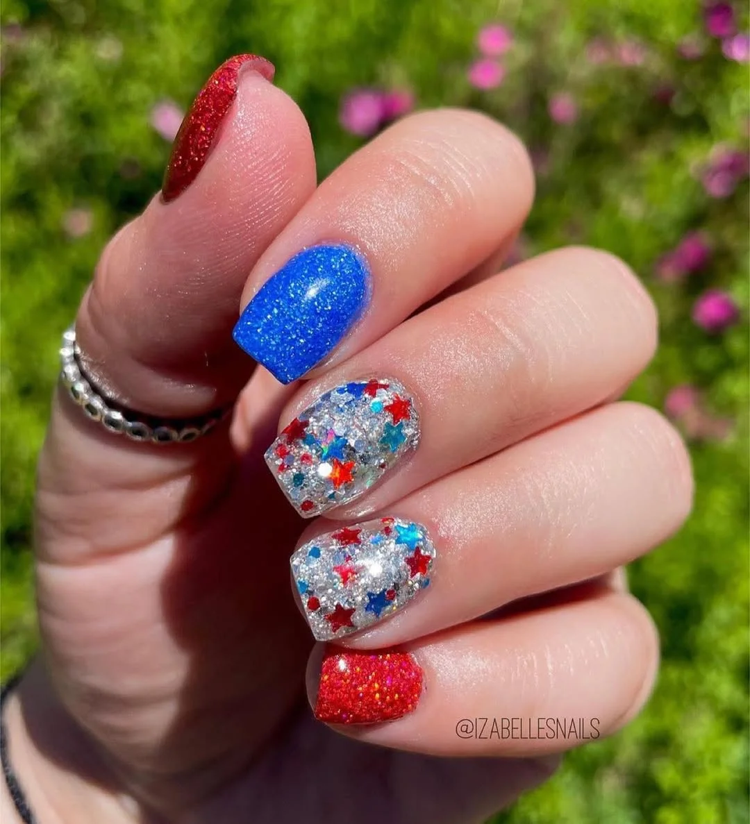 patriotic nails 2026 Firework Glitter Nails With Red and Blue Sparkle