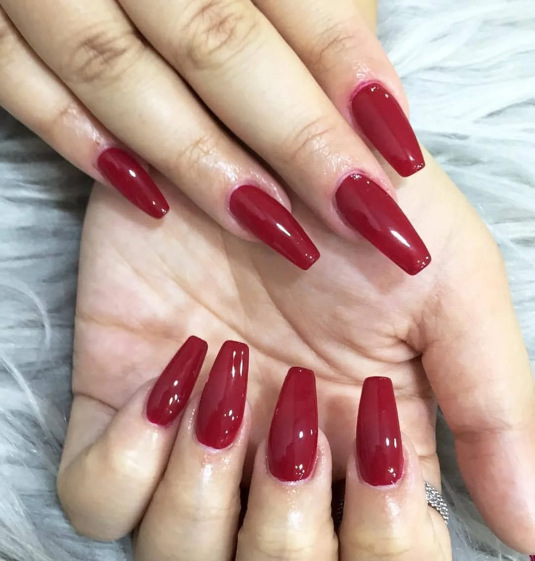 summer acrylic nails 2026 Classic Red Coffin Nails With a Polished Heat-Wave Finish