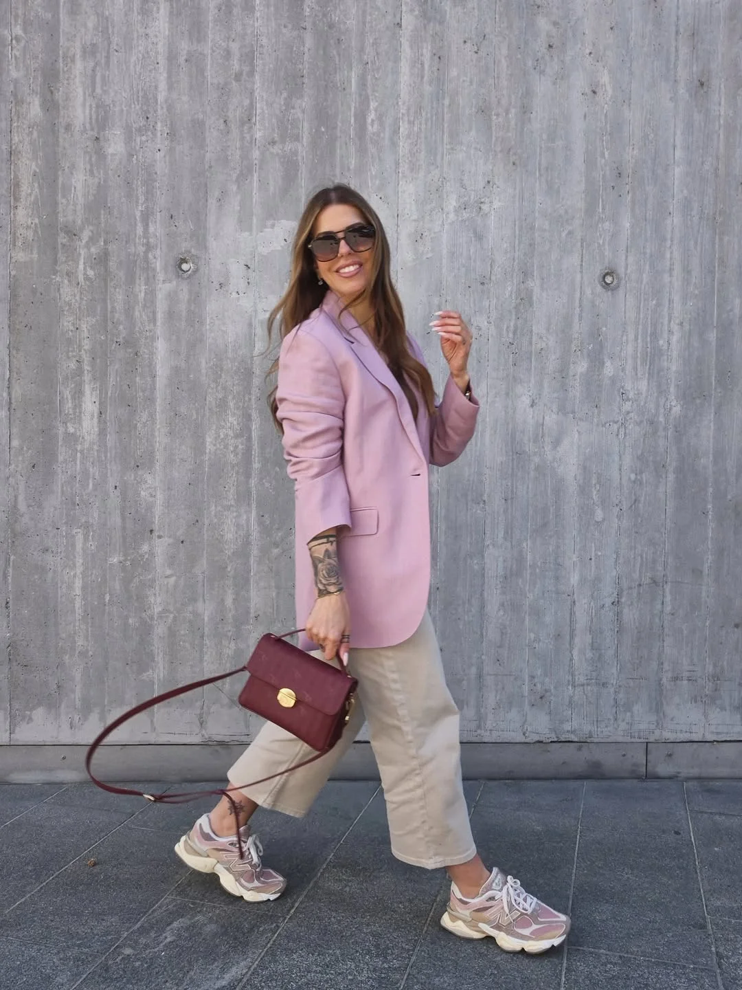 summer business casual outfit for women 2026 Soft Pink Blazer With Relaxed Neutral Pants