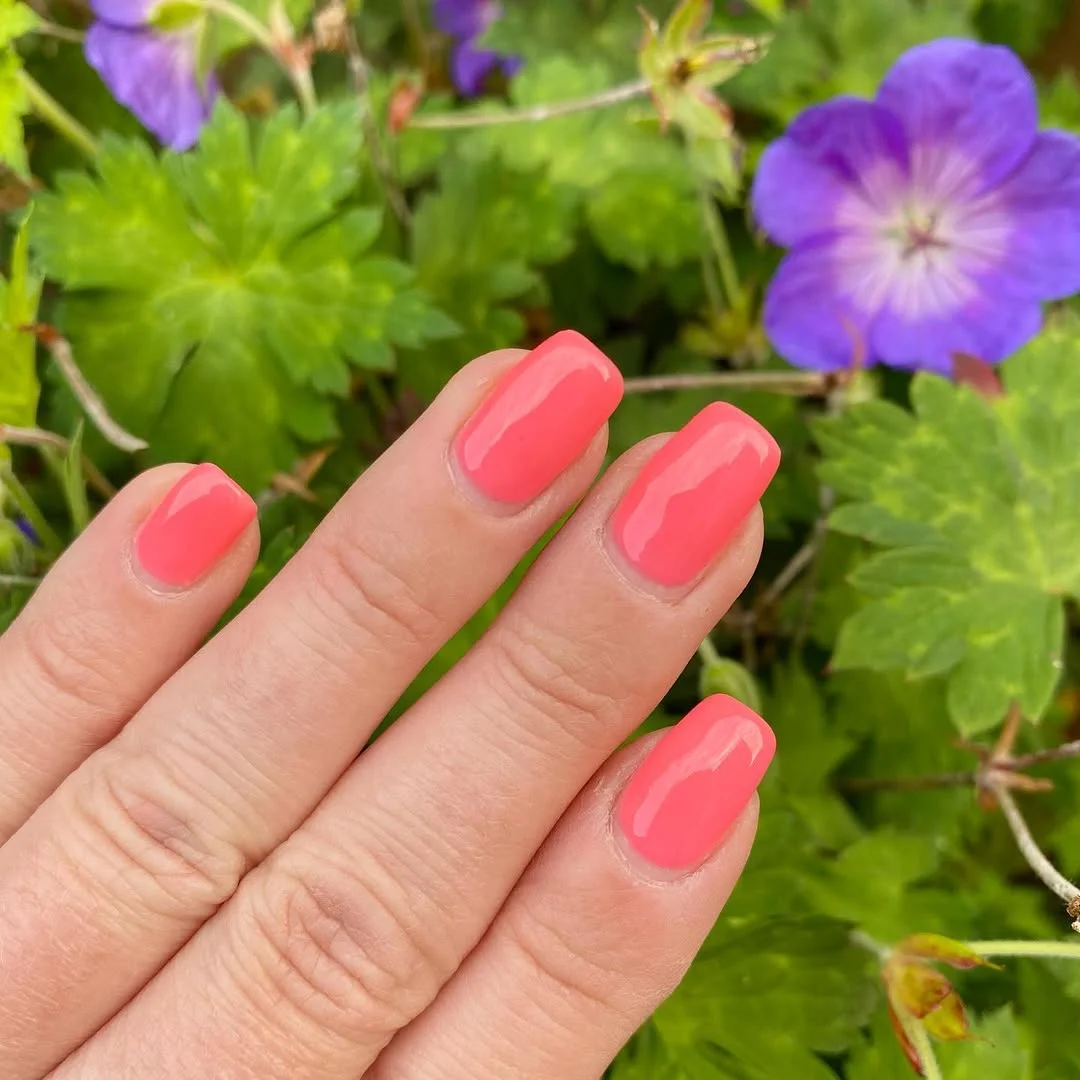 summer gel nails 2026 Coral Square Gel Nails For A Fresh Garden-Summer Look