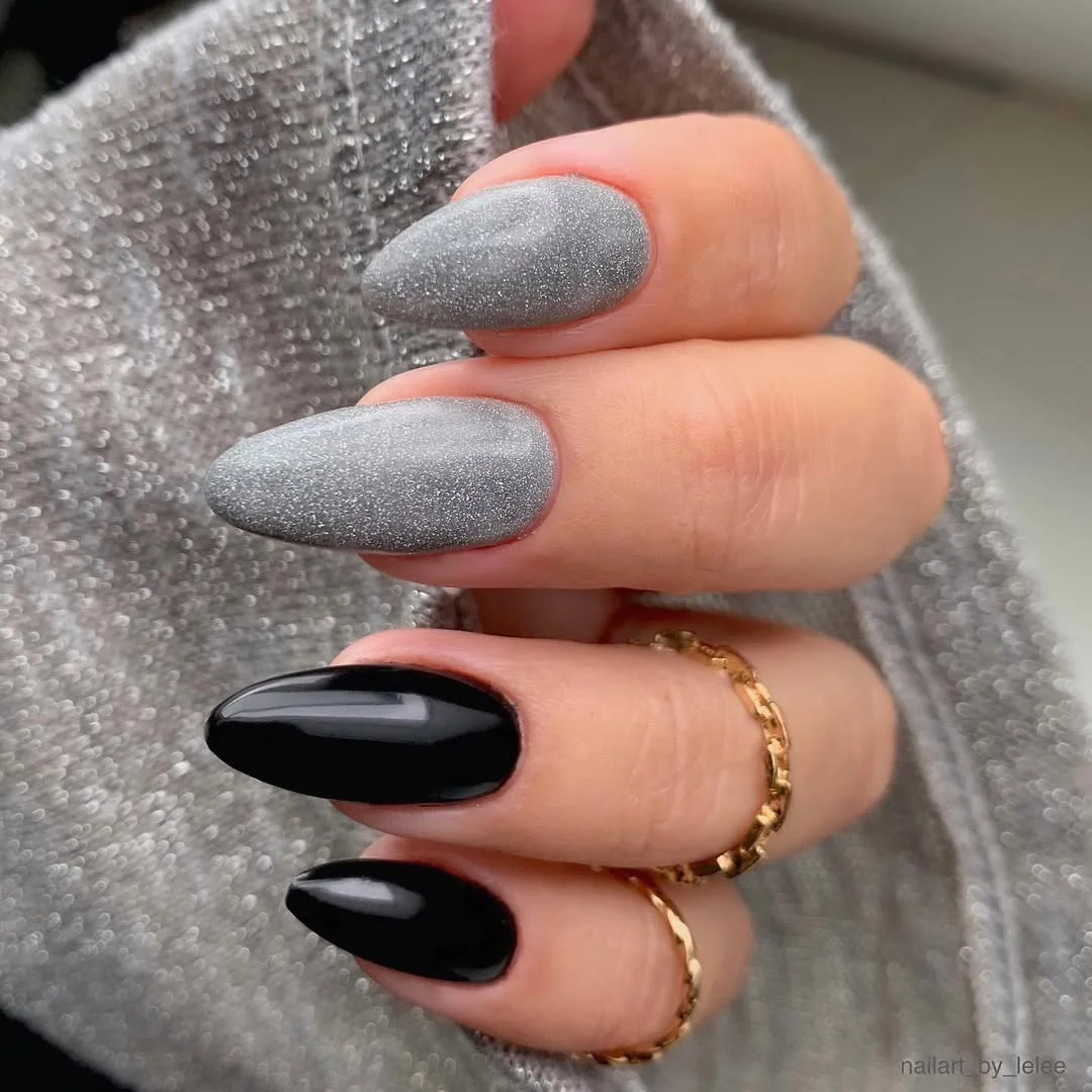 summer glitter nails 2026 Black And Silver Glitter Almond Nails