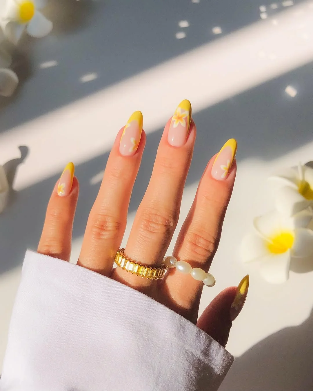 summer nail art 2026 Yellow Daisy French Nails