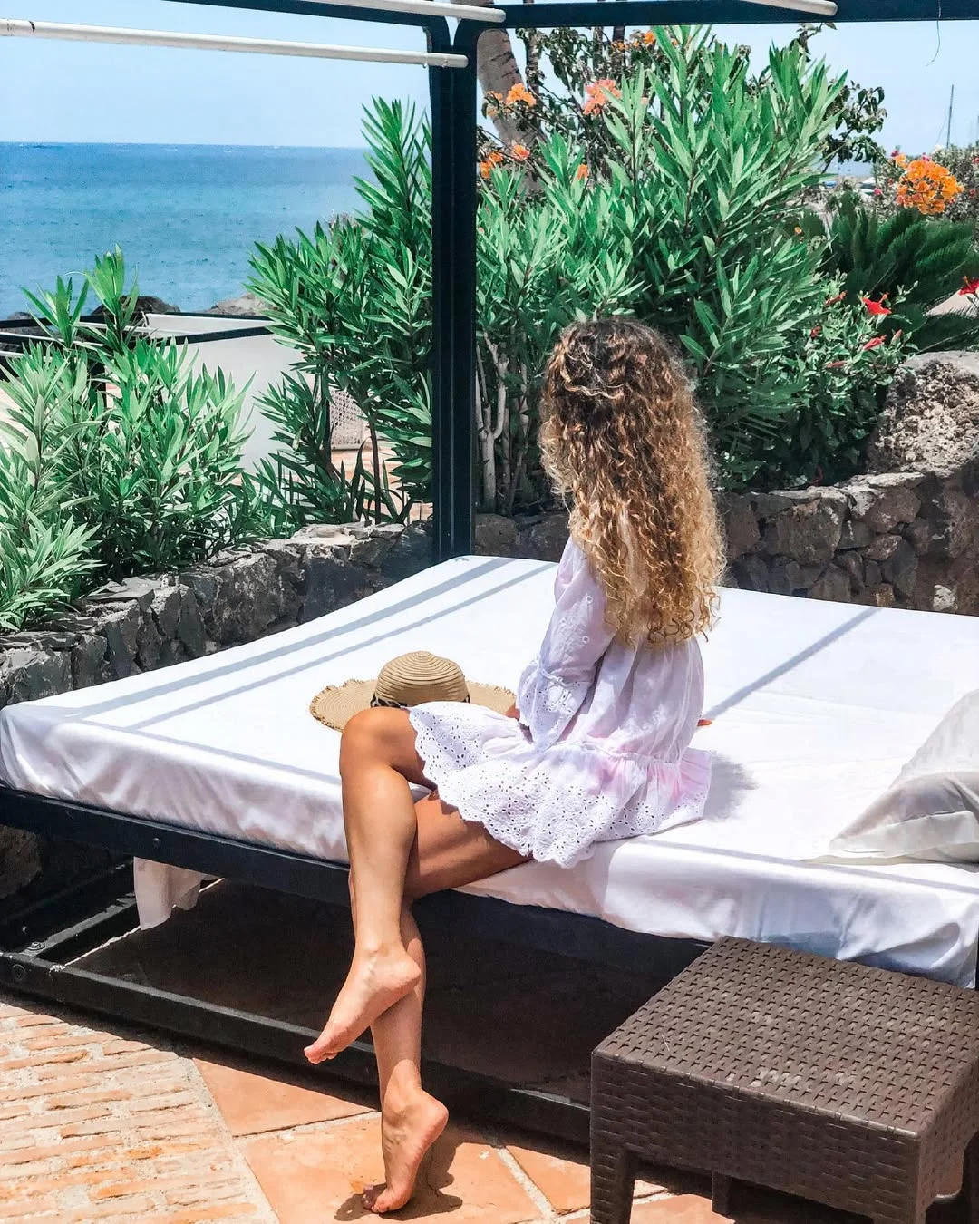 25 summer vacation resort outfits 2026 White Eyelet Cover-Up For A Slow Beach Afternoon