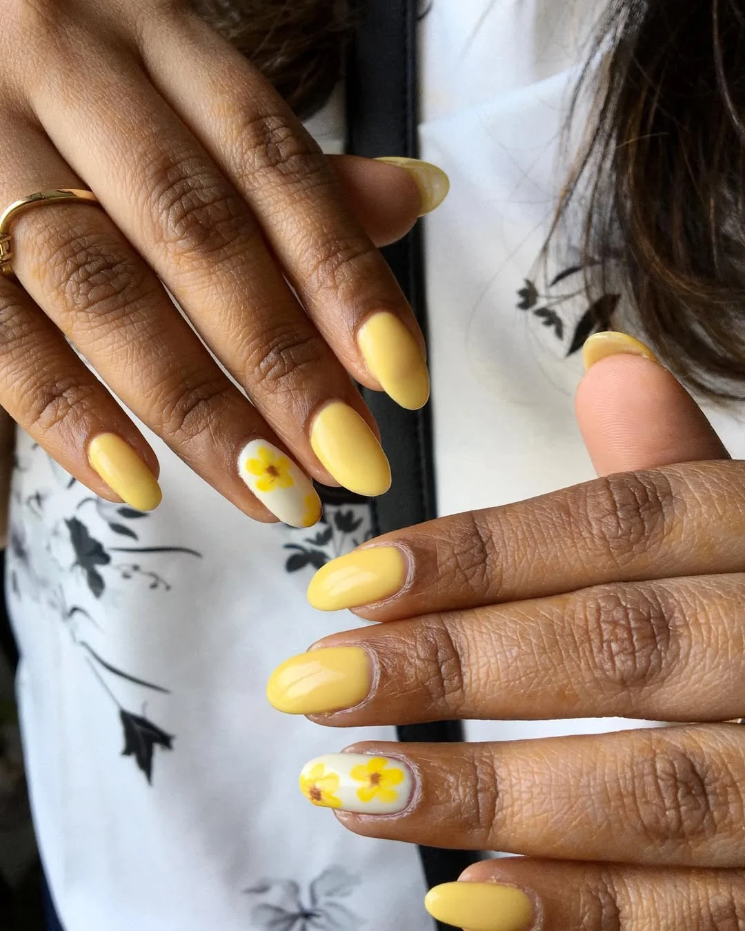 summer vibrant nails summer 2026 Yellow Flower Nails With a Sunny Solid Color Base
