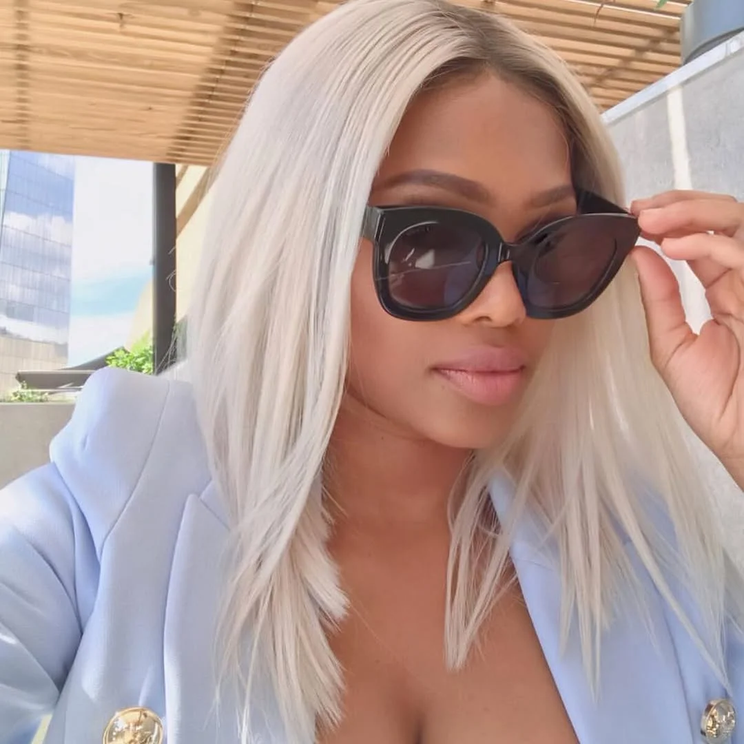 trendy summer hairstyle black women 2026 Ice Blonde Straight Layers With Luxe Summer Energy