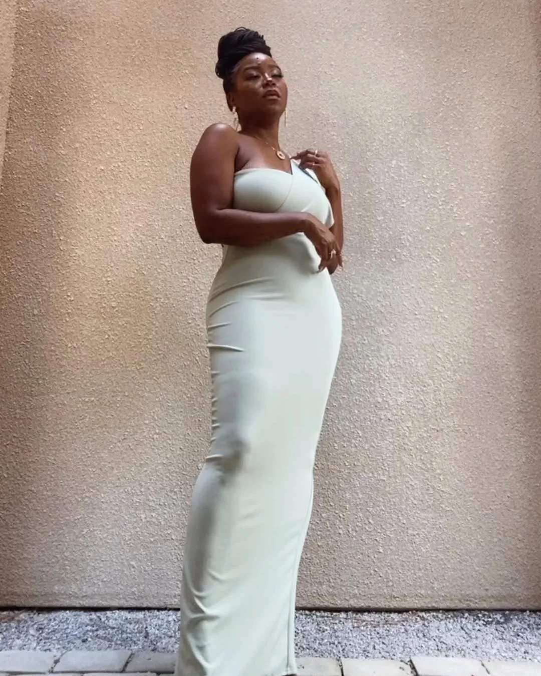 trendy summer outfits for black woman 2026 Soft Sage Strapless Maxi Dress With Clean Summer Elegance