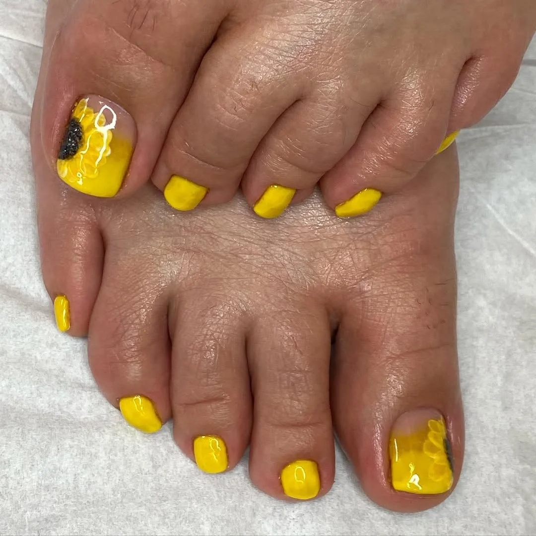 summer pedicure nail art 2026 Sunflower Yellow Pedicure With Golden Petal Art